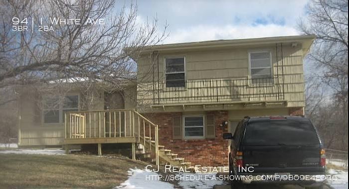 1st image of 9411 White Ave