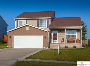 8124 S 161st Ter, Omaha, NE 68136