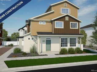 22063 E 38th Pl, Aurora, CO 80019
