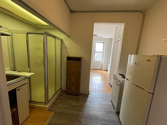 2nd image of 163 E 99th St APT 10