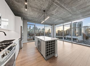 AMLI 808, Chicago, IL 60610