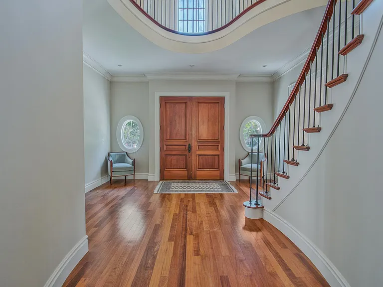200 Aspen Rd — Photo 8