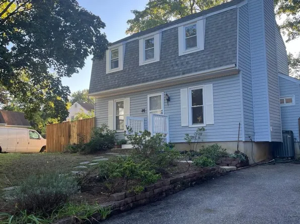 1017 Hyde Park Dr, Annapolis, MD 21403
