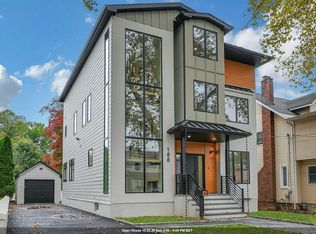 188 Washington Ave, Rutherford, NJ 07070