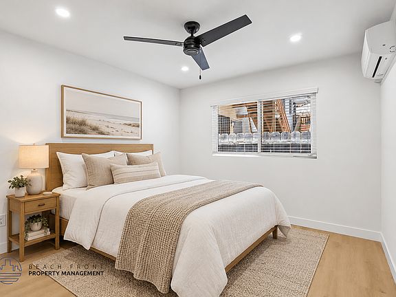 3rd image of 1230 E 1st St APT 8