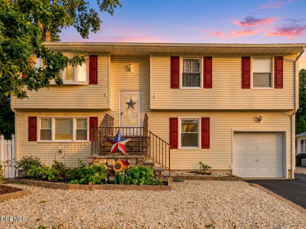 1476 Green Grove Road, Brick, NJ 08724
