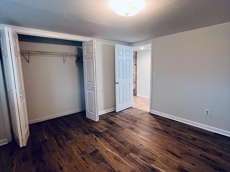 2043 Sue Ave — Photo 13