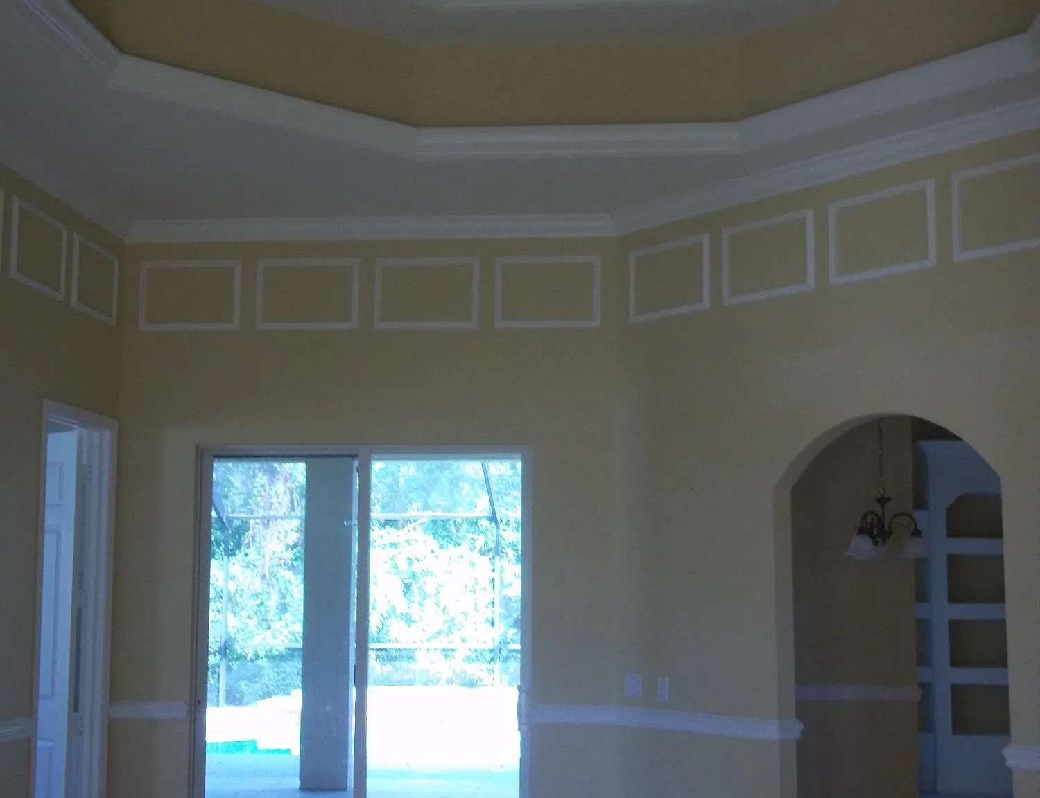 4 bed, 3.0 bath, 2527 sqft, $3,495 — Photo 4