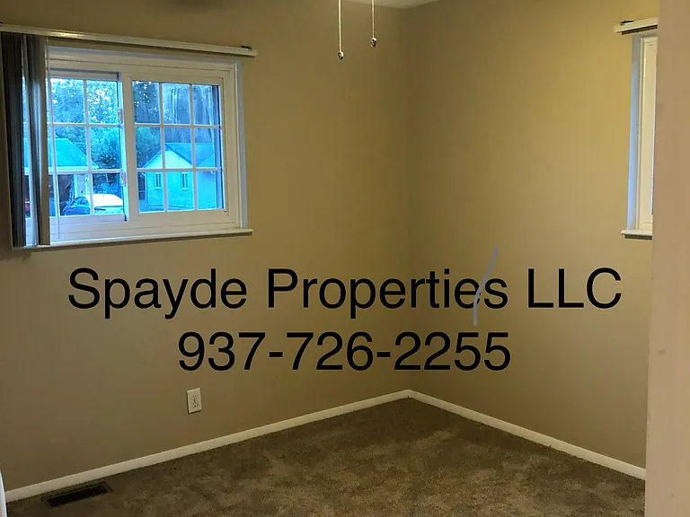 1051 Skylark Dr — Photo 9
