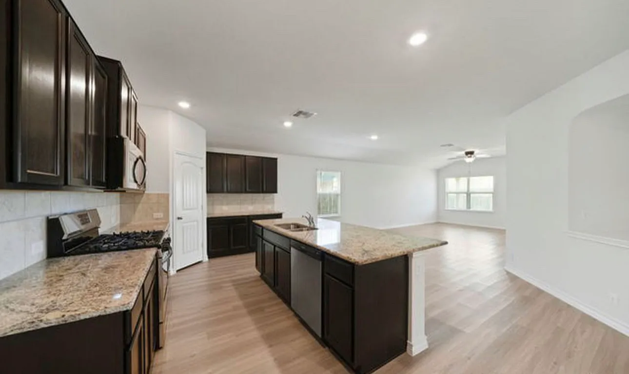 Gravel Gray, Cibolo — Photo 2