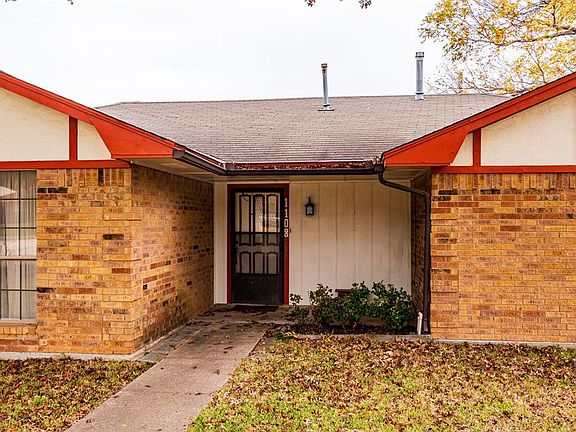 3rd image of 1108 Aviary Ct