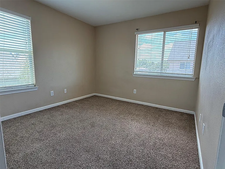 1625 Townhome Ln — Photo 7