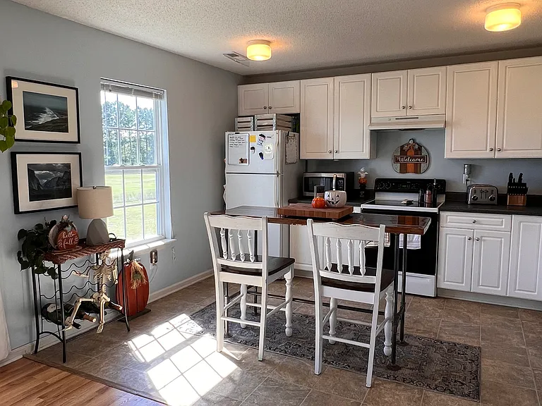 4950 Deveron St #B — Photo 4