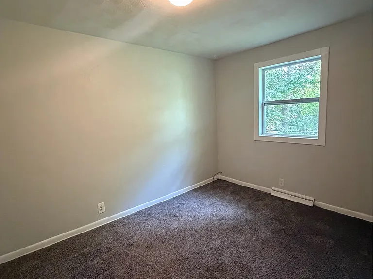 2118 Ferrol St — Photo 13