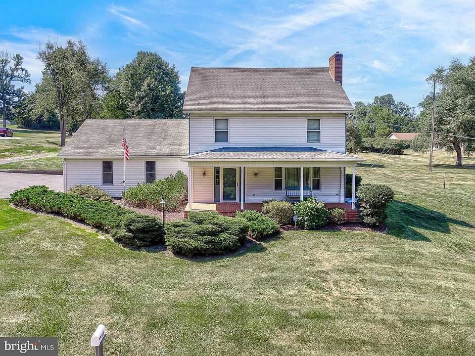 1st image of 671 Ridge Rd