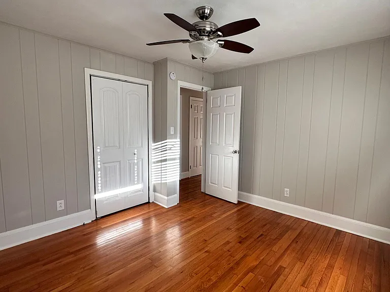 3825 Sheffield Dr — Photo 17