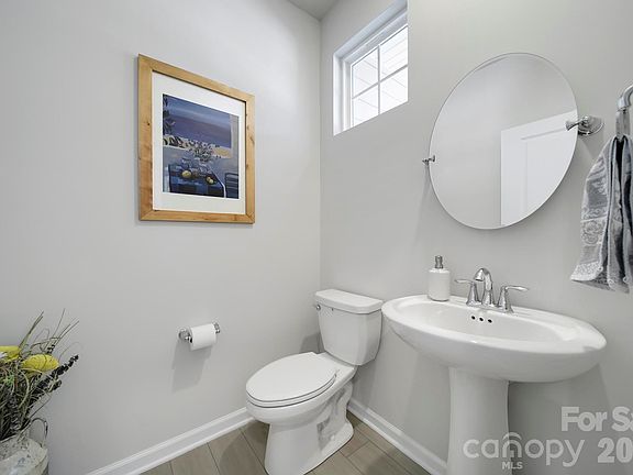 3rd image of 7032 Everly Commons Ln