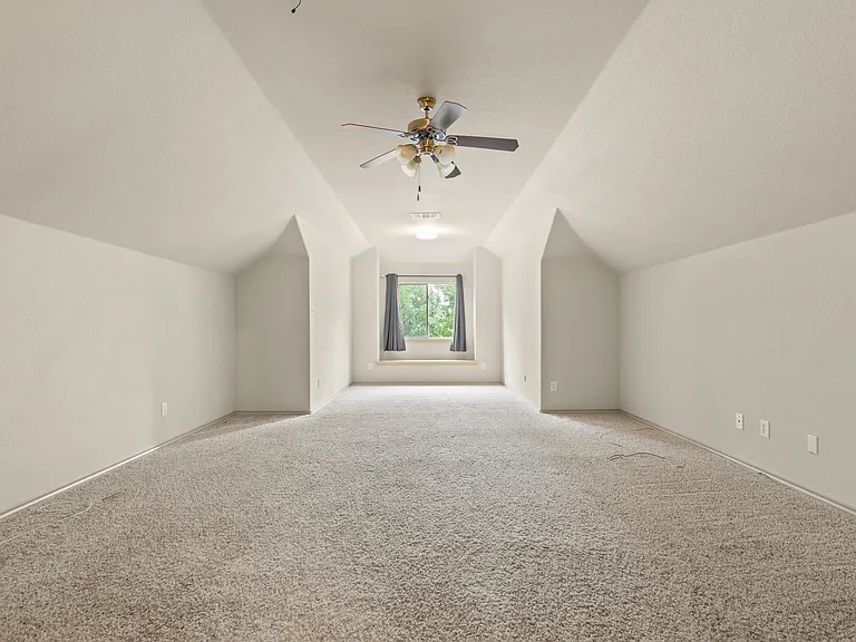 3200 Stonecrop Trl — Photo 21
