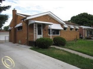 10060 Allen Rd, Allen Park, MI 48101