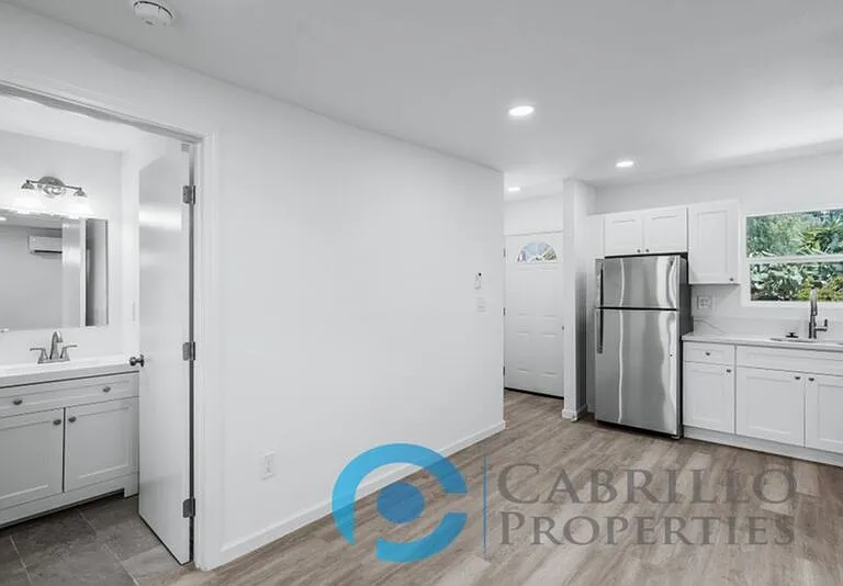 2527 Tuberose St #1 — Photo 4
