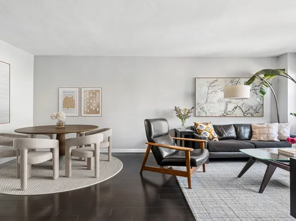245 East 25th Street image 1 of 12