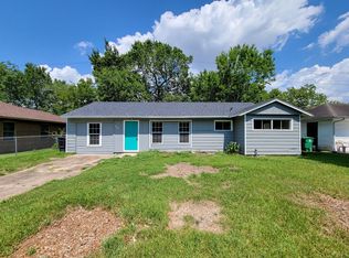 7927 Belgard St, Houston, TX 77033