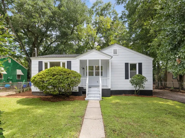 3987 Niagara St, North Charleston, SC 29405