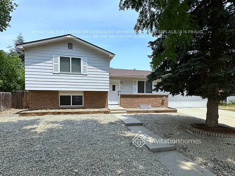 14953 E Temple Pl — Photo 2