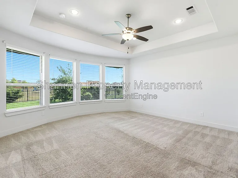 24610 Bardona Way — Photo 16