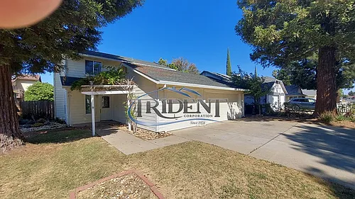 1744 Greengate St Photo 1