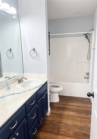 3 bed, 2.0 bath, 1393 sqft, $1,750 — Photo 4