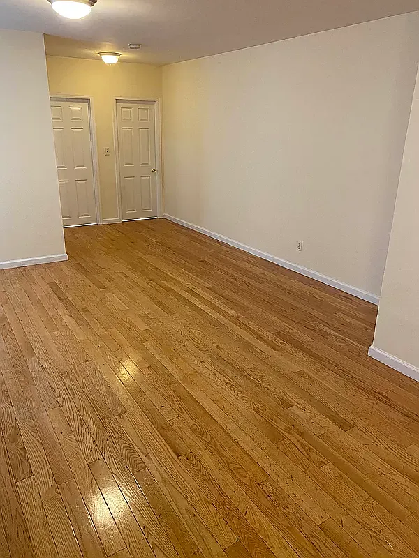 247 Wadsworth Avenue — Photo 2