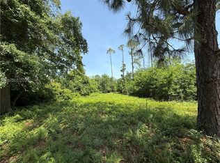 5 Caladium Ct, Hilton Head Island, SC 29926