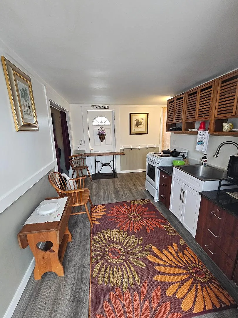 3 Laurel St — Photo 3