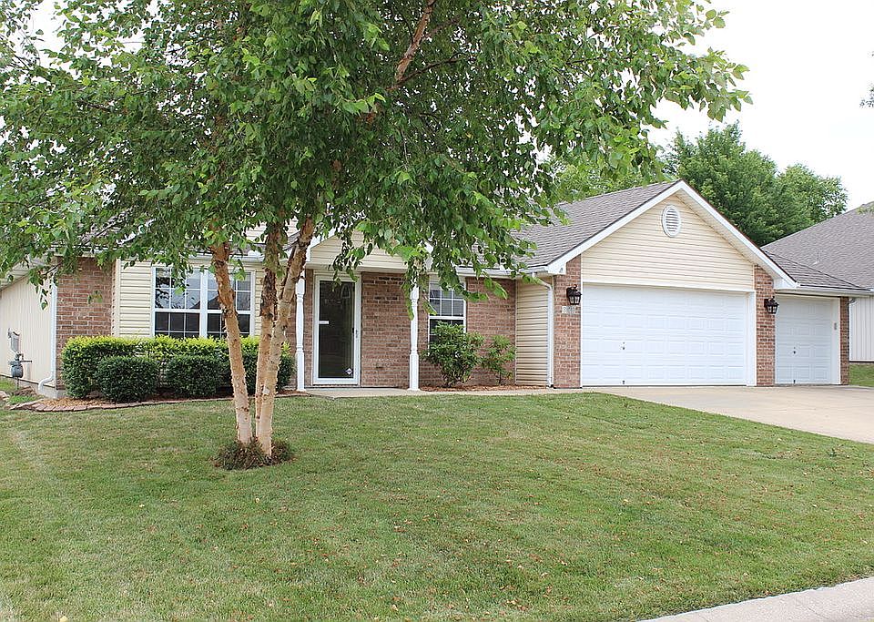 1st image of 309 SW Crestview Dr