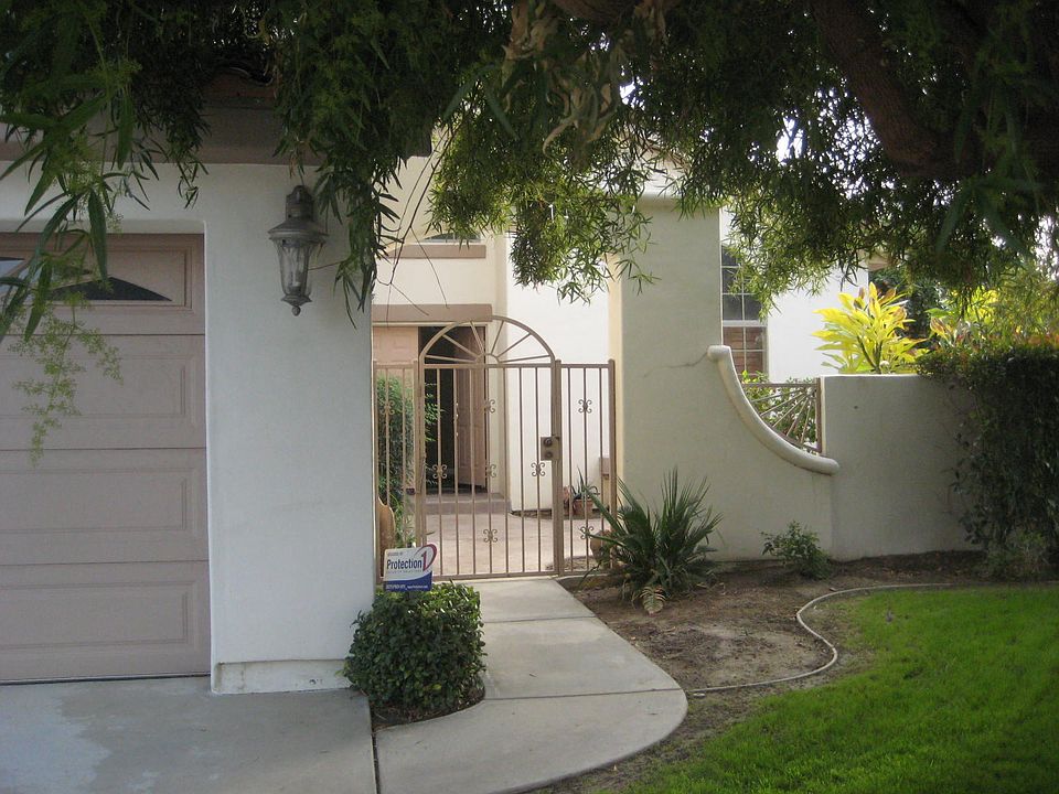 1st image of 80055 Alicante Ave