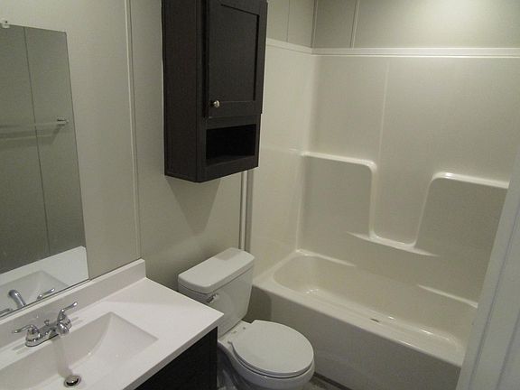 3rd image of 6614 Claxton Dr #468