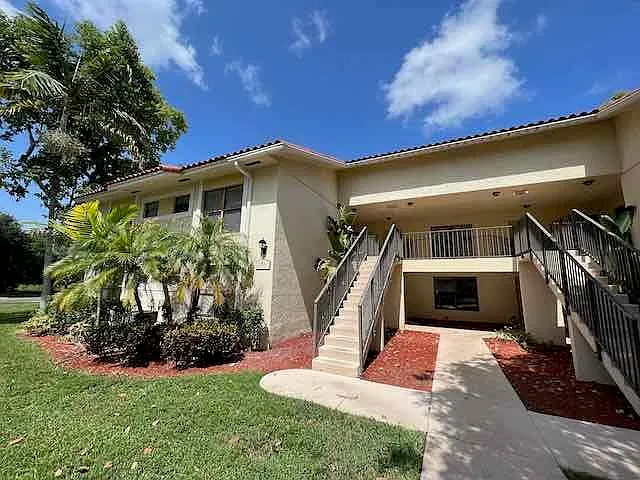 1700 Windorah Way #E