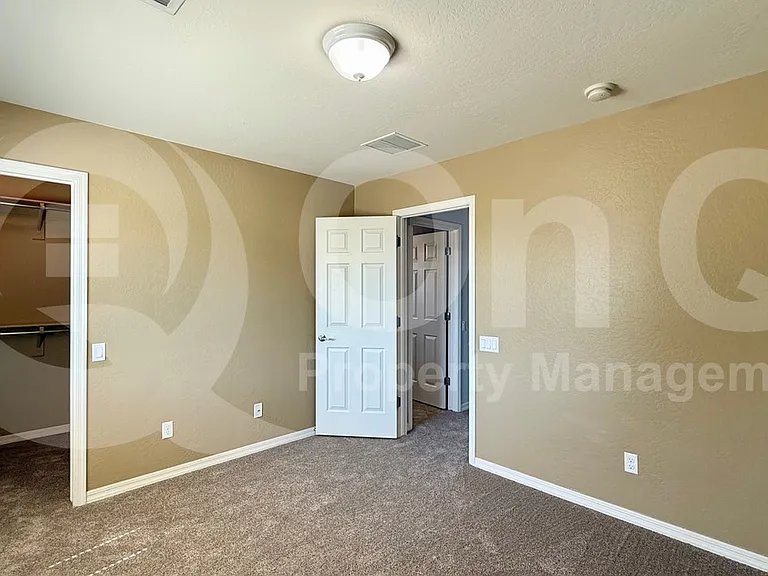 15928 N 22nd Ln — Photo 17