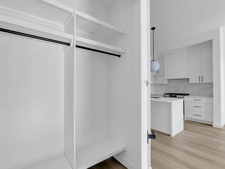 2704 25th Ave SW — Photo 12