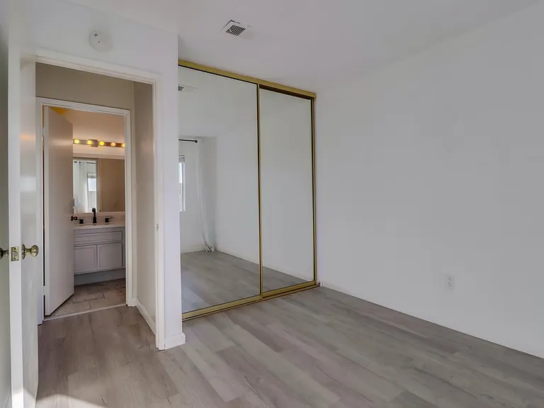 3222 Old Bridgeport Way — Photo 34