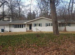 9 Hideaway Ln, Newburgh, NY 12550
