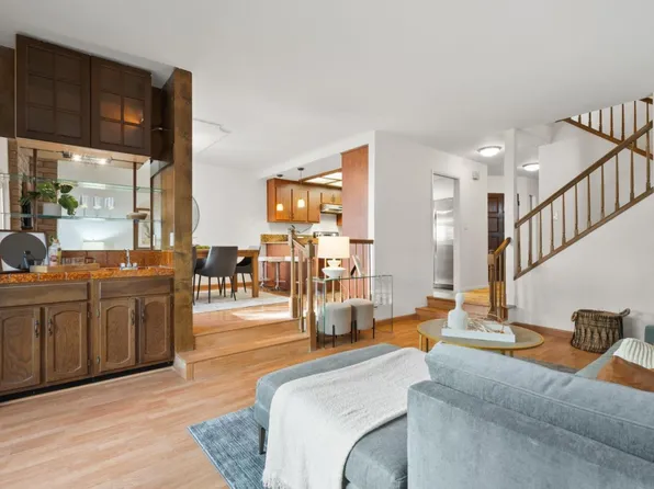 1150 Capri Dr, Campbell, CA 95008