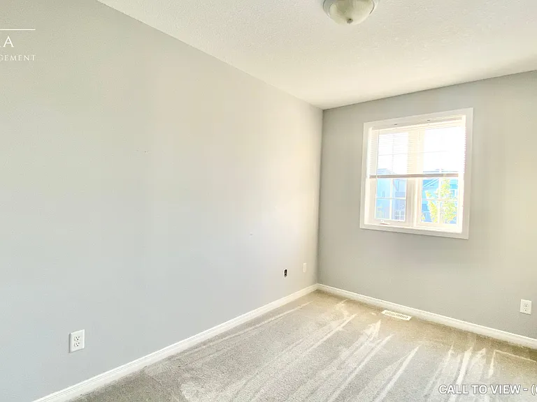 70 Rivertrail Ave #70 — Photo 7