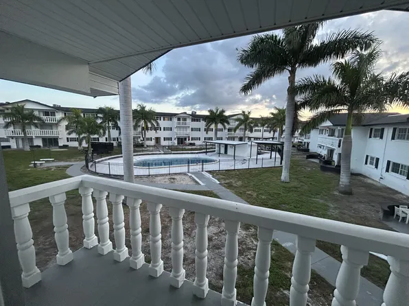 3706 Broadway #A29, Fort Myers, FL 33901