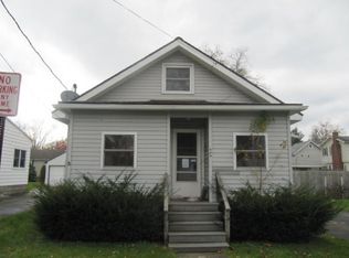 10 Carlton Ave, Falconer, NY 14733