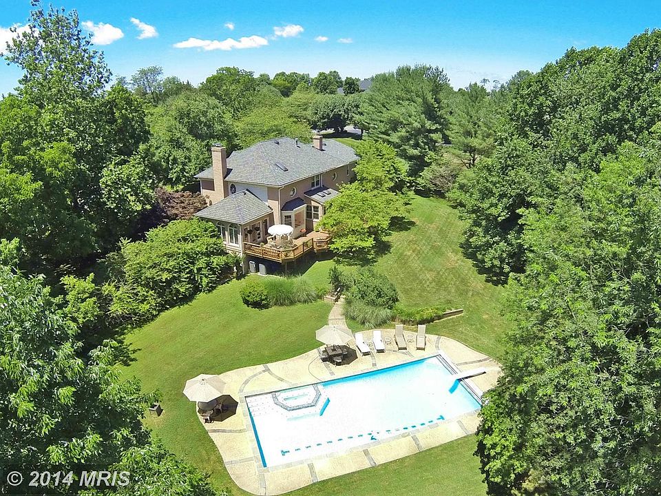 1st image of 11384 Seneca Knoll Dr