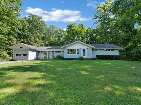 53 General John Sullivan Way, Rollinsford, NH 03878