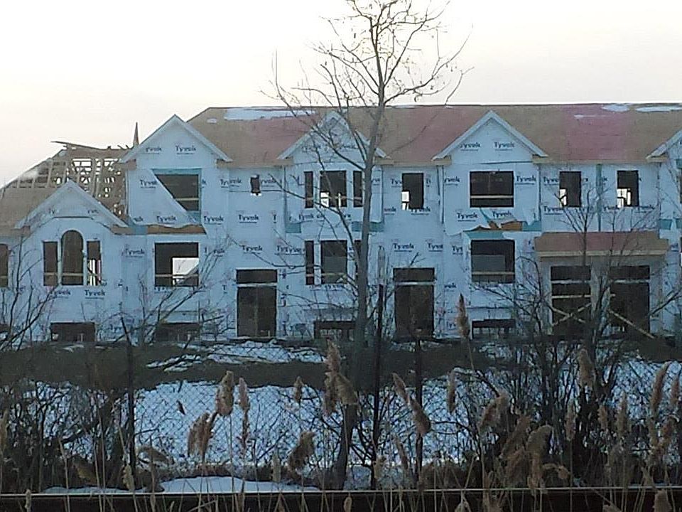 Exterior 1