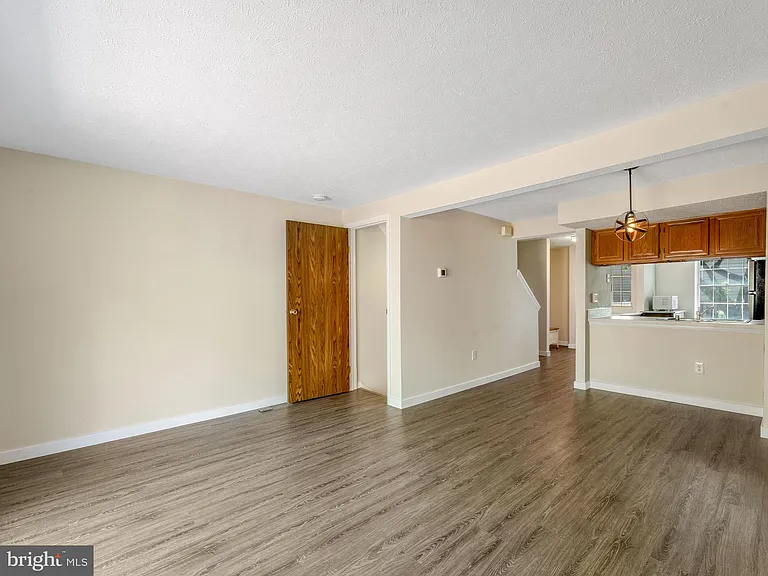 19130 Partridge Wood Dr — Photo 6